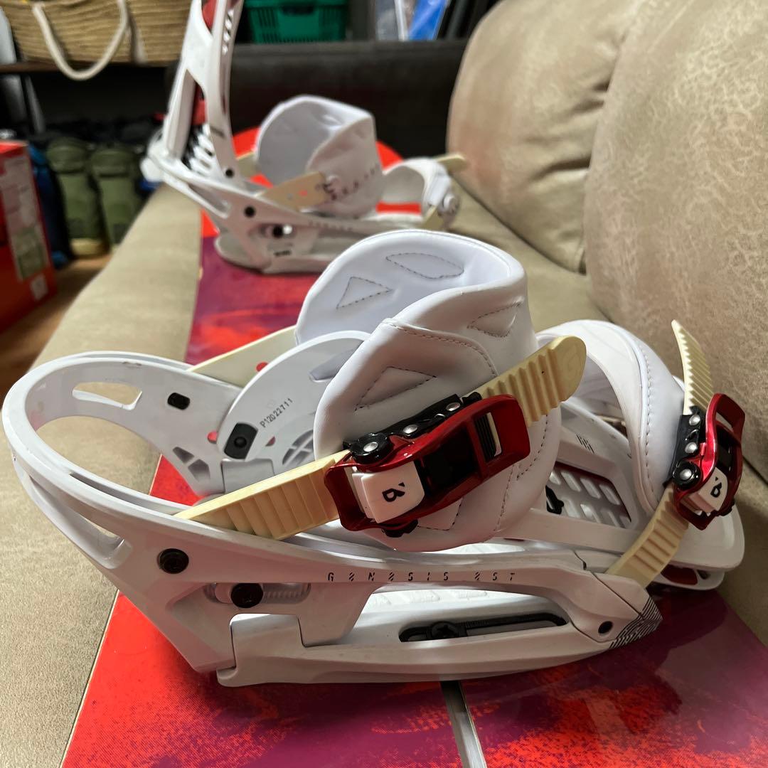 パウダーボード BURTON NUG 142× BURTON GENESIS M