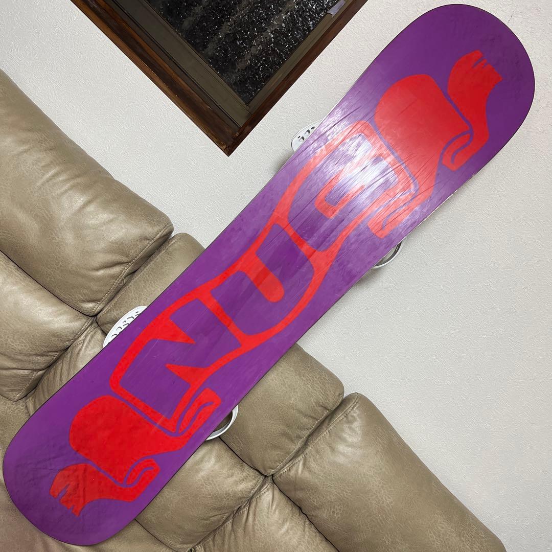 パウダーボード BURTON NUG 142× BURTON GENESIS M