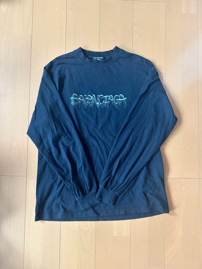 バレンシアガ スライムグラフィックロゴ オーバーサイズカットソー ロンＴ