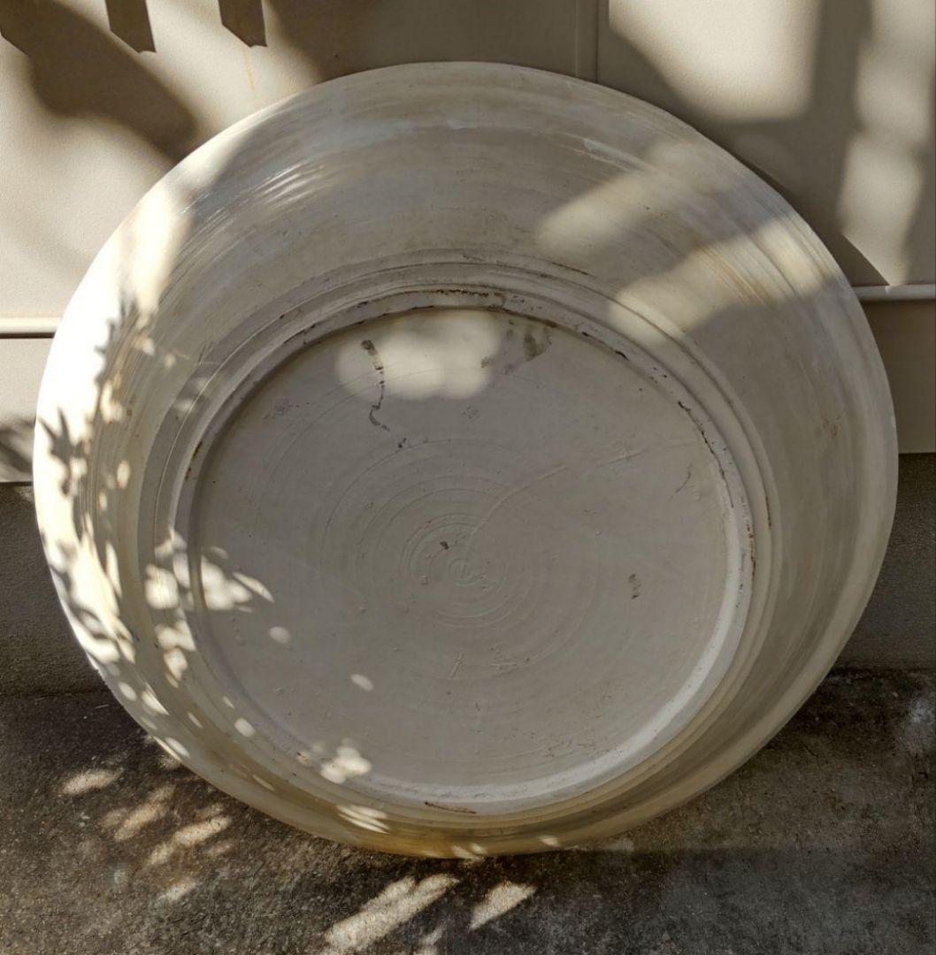 【中古・お買得品】信楽風 超特大皿 皿立付き 陶芸 工芸品 インテリアオブジェ