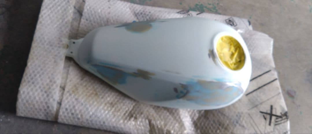 ホンダ レブル250 タンク　ホワイトパール