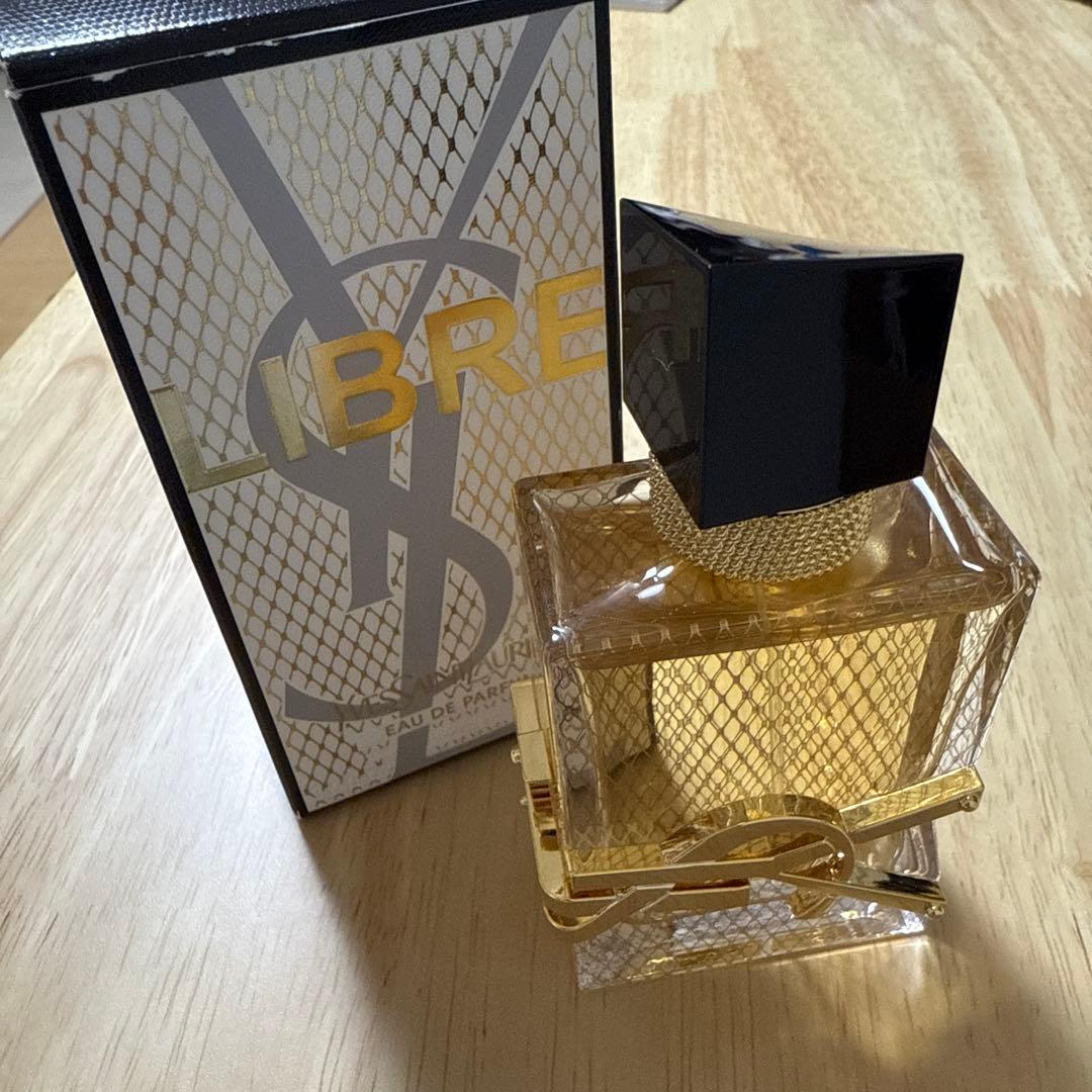 YVES SAINT LAURENTLIBRE 香水