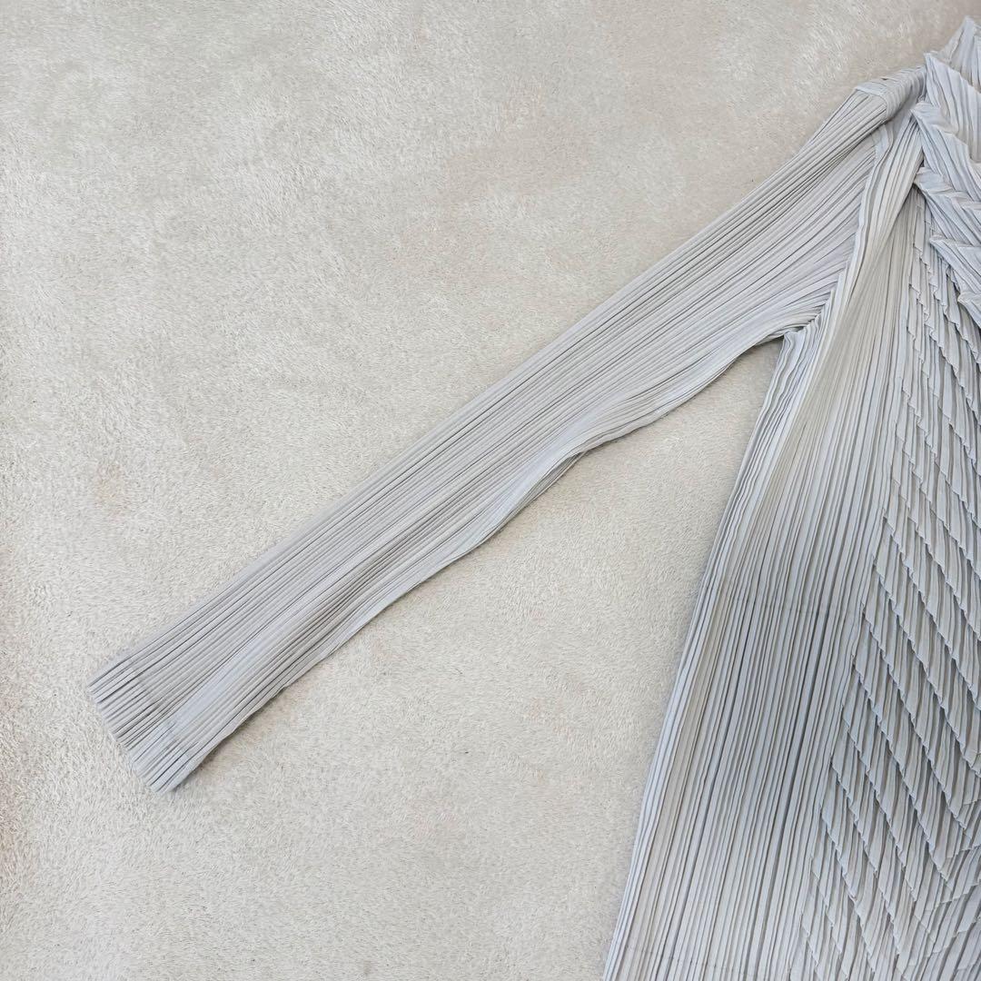 極美品✨ISSEY MIYAKE プリーツ　立体　変形　ジャケット　ライトグレー