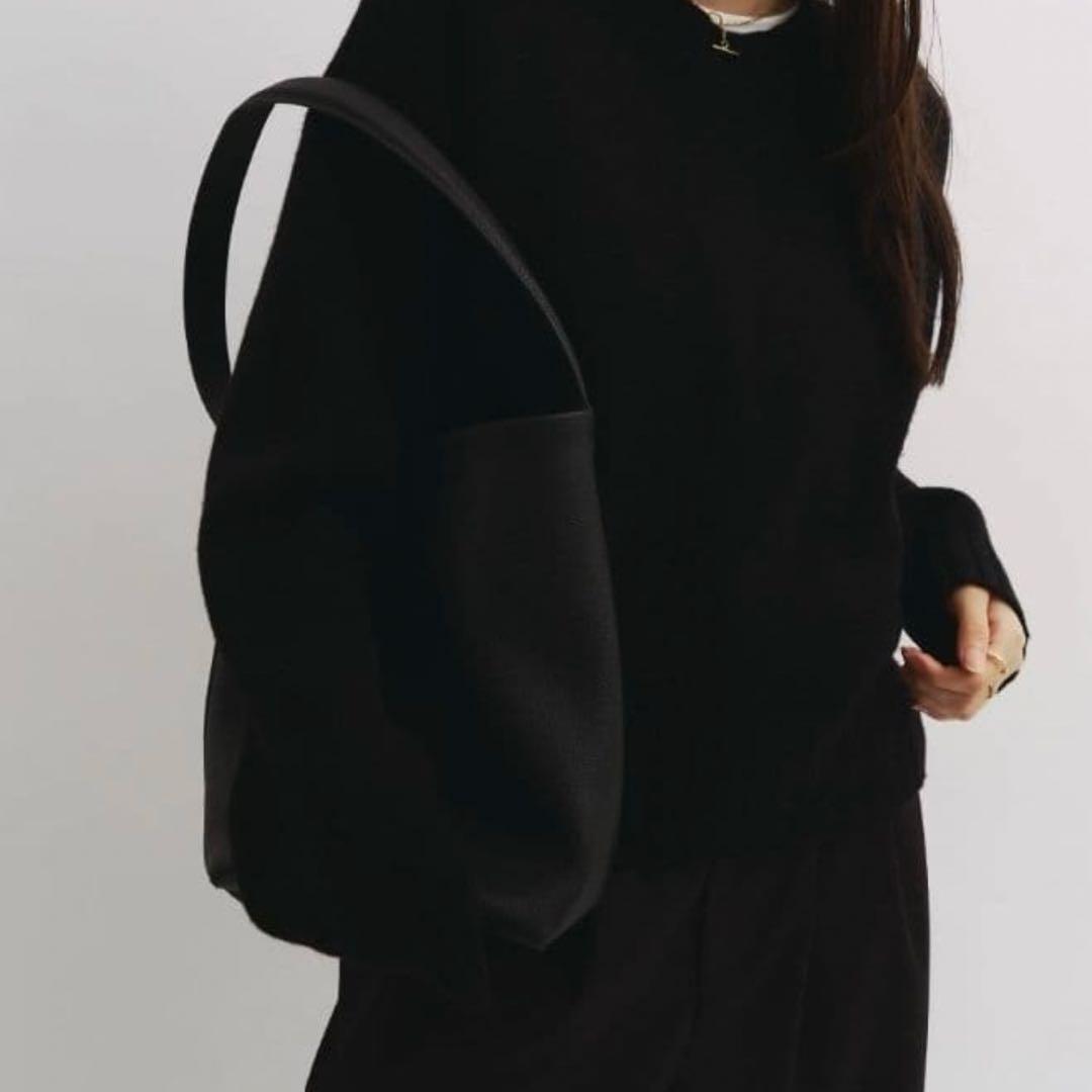 JISTORY ONE HANDLE SHOULDER BAG middle 黒