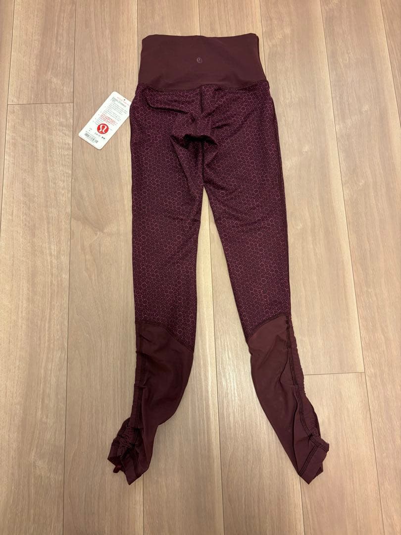 未使用 lululemon ヨガパンツ