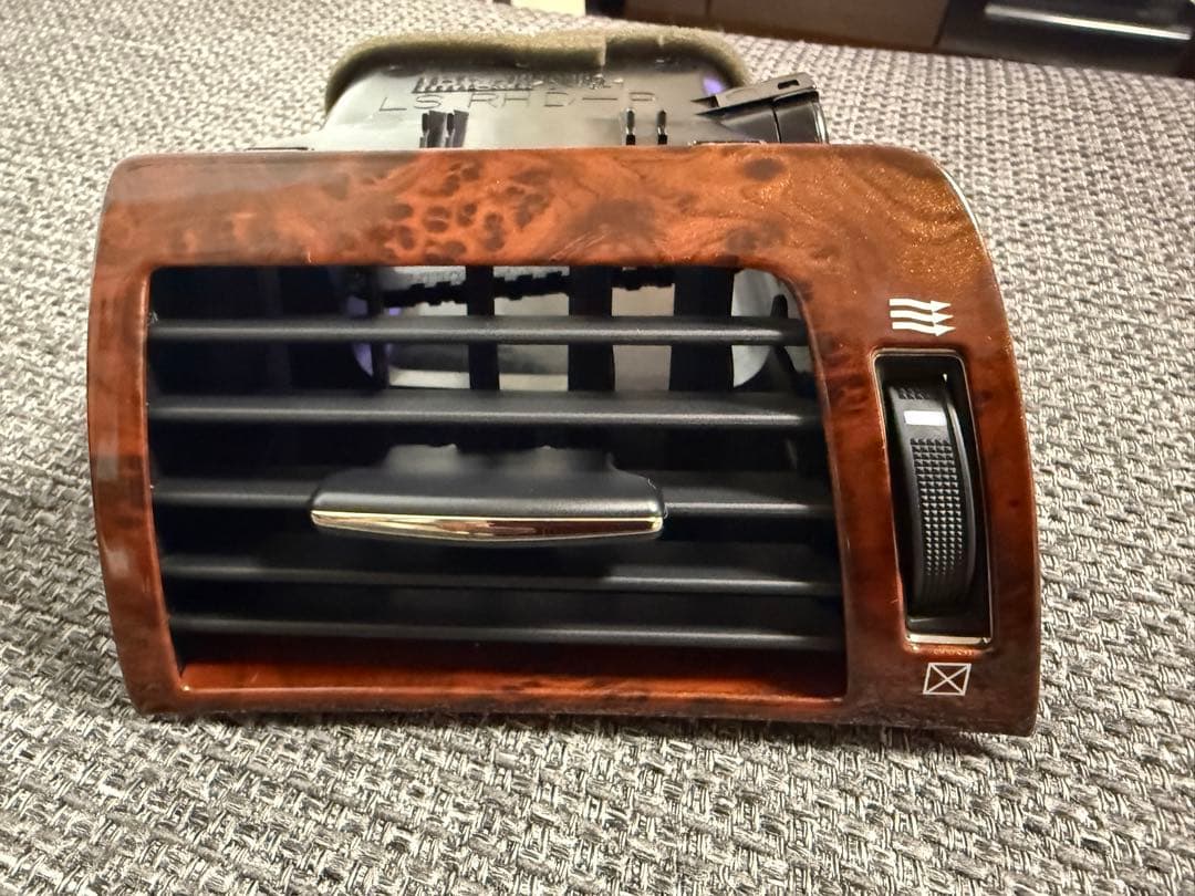 エアコン吹き出し口 ウッド調