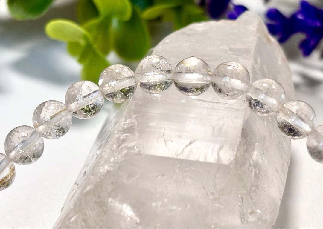 感謝特価　究極品質　超希少幻の銘石　幻の山梨乙女鉱山産ゴールドルチルクォーツ