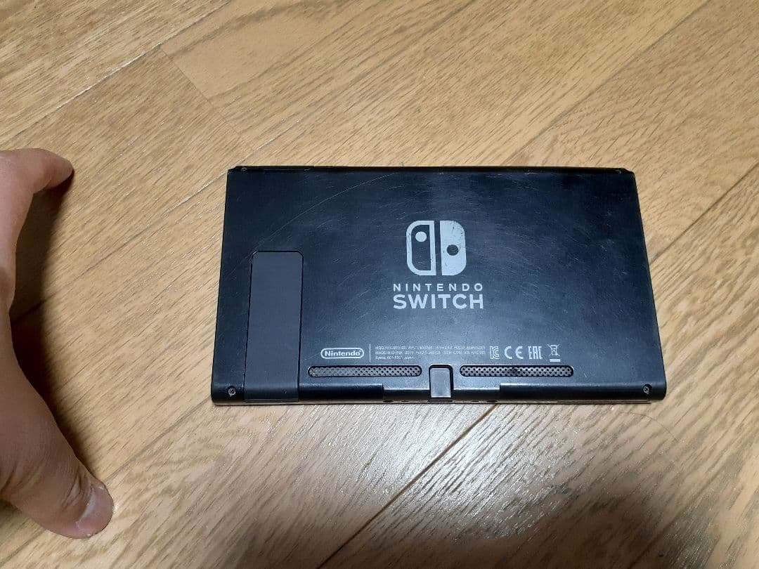 Nintendo switch スイッチ 本体 のみ