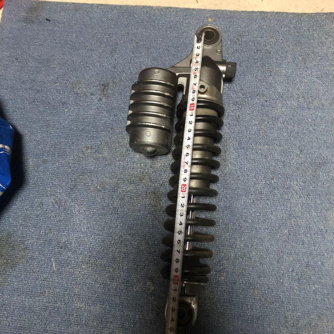 リアサスペンション