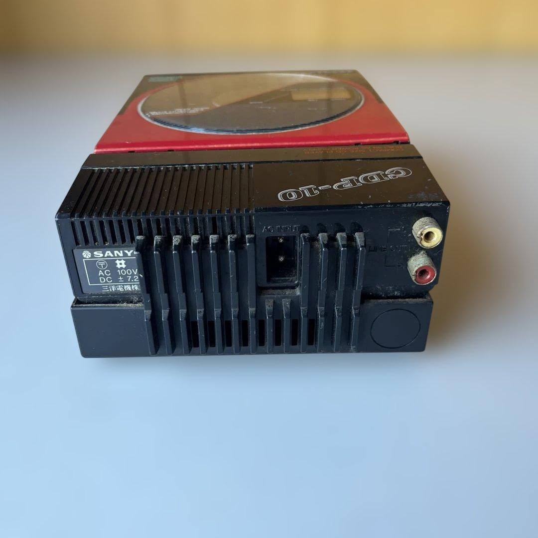 sanyo cdp-10 コンパクト　CDプレーヤー　通電確認のみ　ジャンク扱い