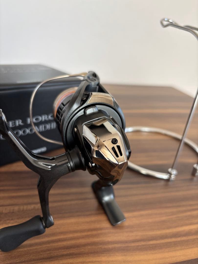 新品未使用　シマノ23 ハイパーフォース LB C3000MDHPG