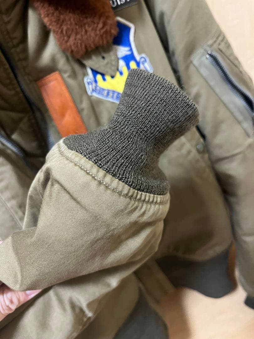 新*生様 バズリクソンズ　フライトジャケット　B-15B 40