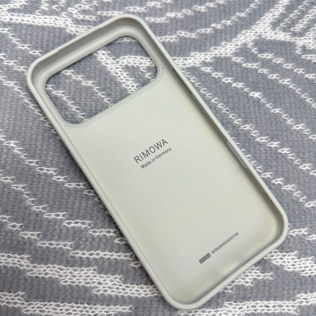 新品/未使用 RIMOWA リモワ iPhone17promxs ケースシルバー