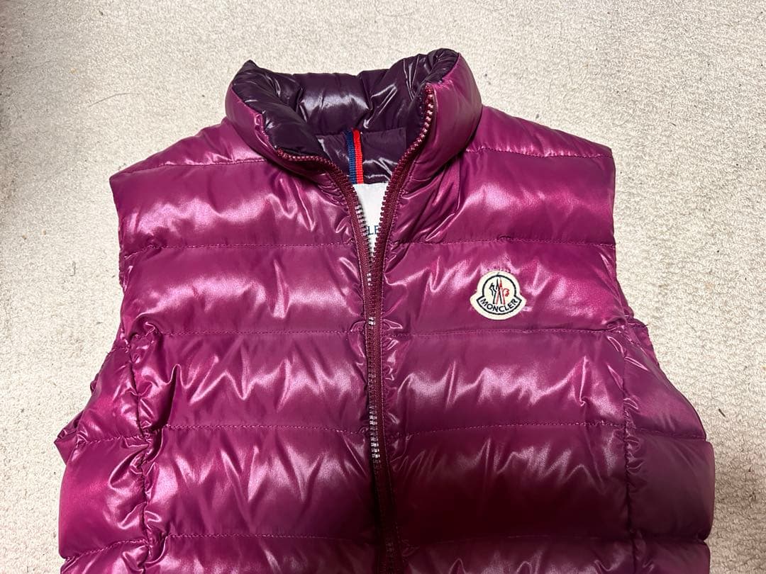 モンクレール　ジップアップ　ダウンベスト　レディース Mサイズ
