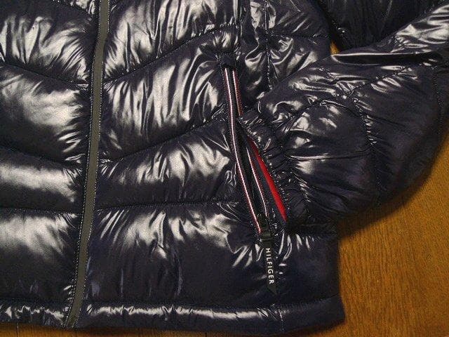 L日本サイズ位新品トミーヒルフィガーUSA限定耐風耐水蓄熱ダウンジャケット同機能