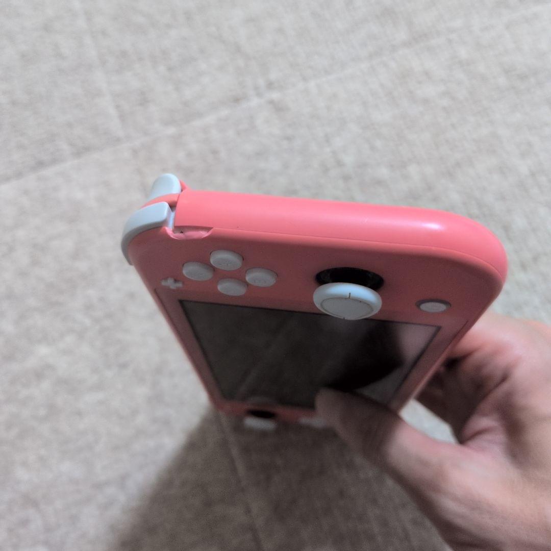 Nintendo Switch Lite ピンク