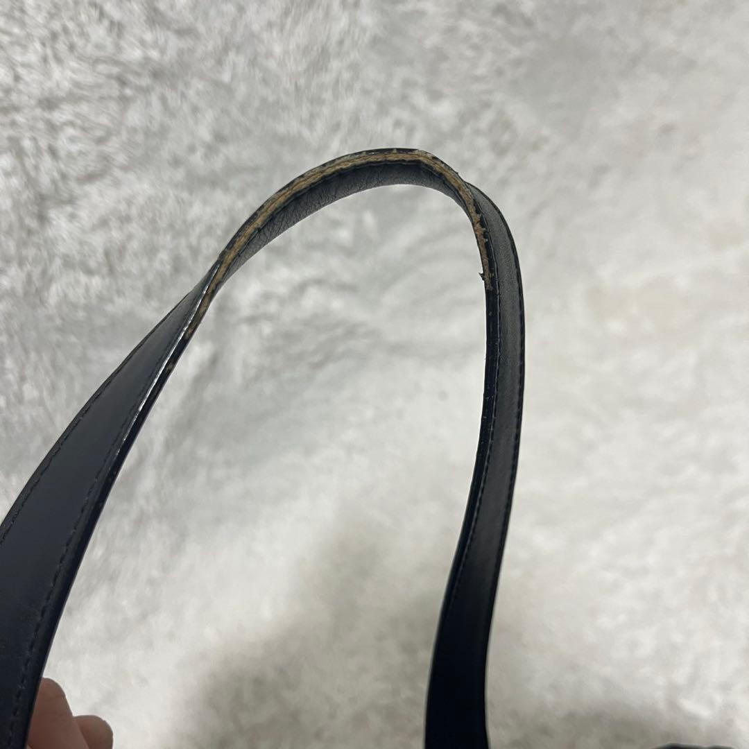 シャネル ニュートラベルライン トートMM 黒 ココマーク