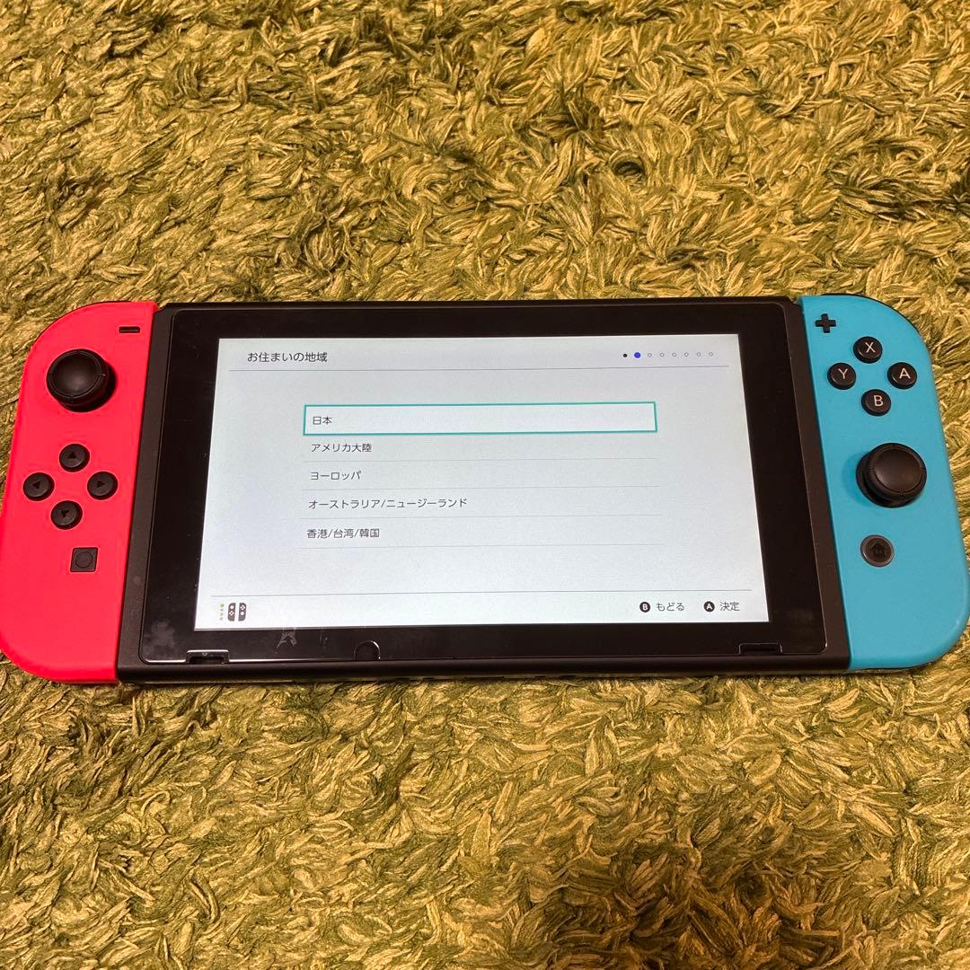 Nintendo Switch 赤/青 本体 + ケース　他付属2点