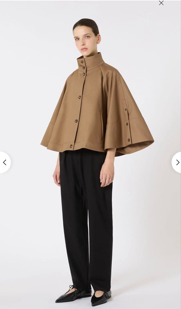 新品タグ付⭐︎今期MAXMARAマックスマーラ ケープトレンチ 滝沢眞紀子