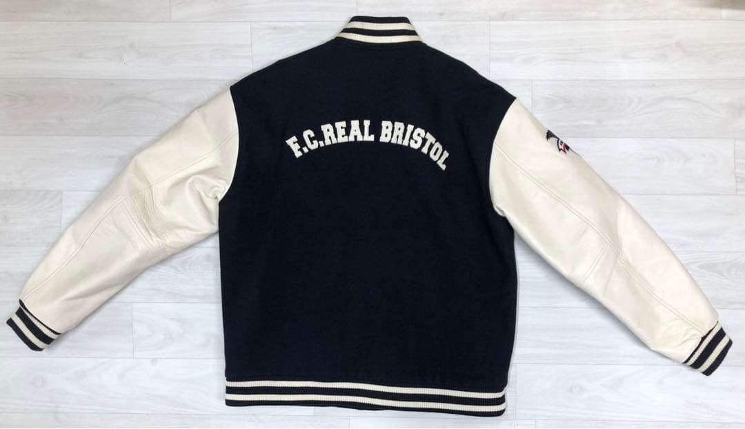 FCRB スタジャン 6859