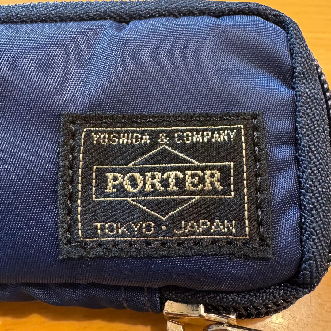 【超美品】ポーター　スヌーピー　刺繍　ネイビー　キーケース