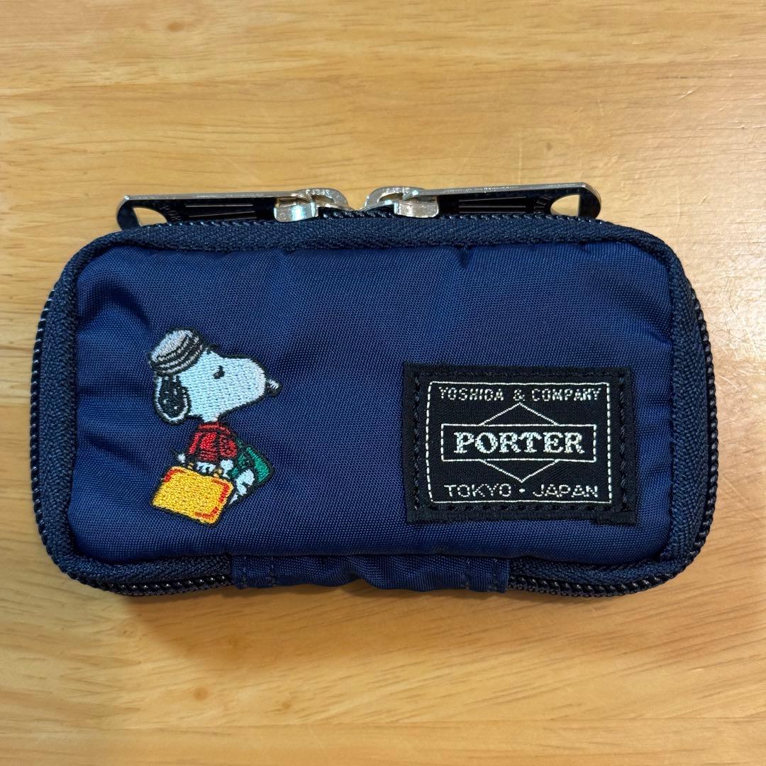 【超美品】ポーター　スヌーピー　刺繍　ネイビー　キーケース