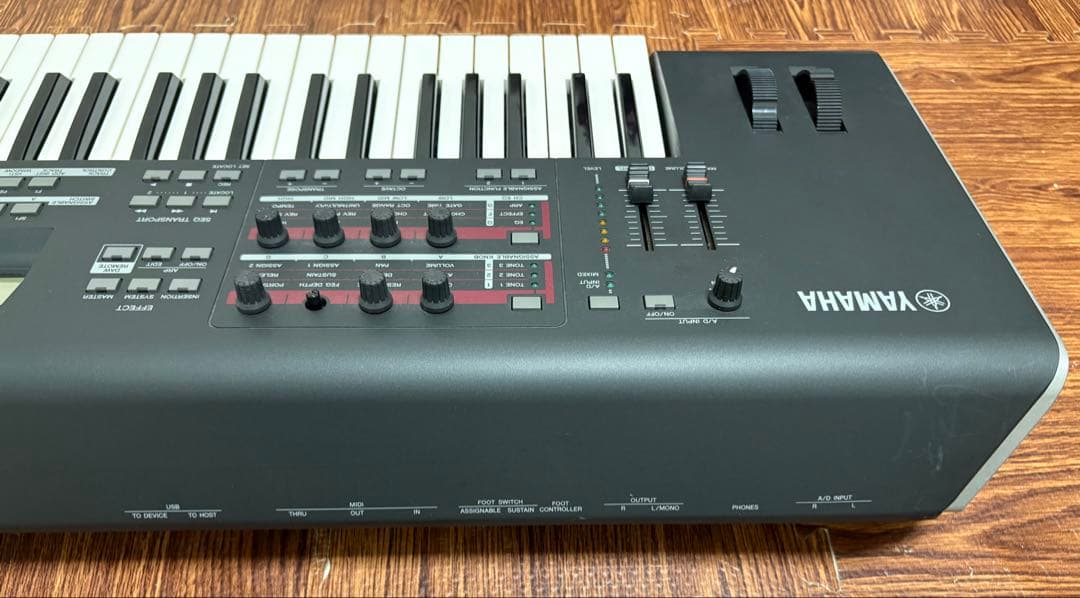 YAMAHA / MOX6 61鍵シンセサイザー