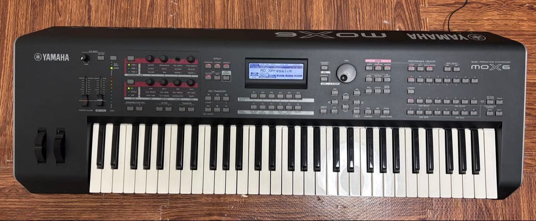YAMAHA / MOX6 61鍵シンセサイザー