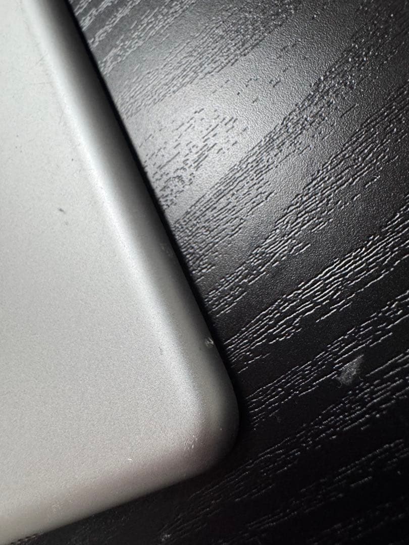 iPadセルラー　第6世代　32GB 本体 ホワイト　値下げ不可