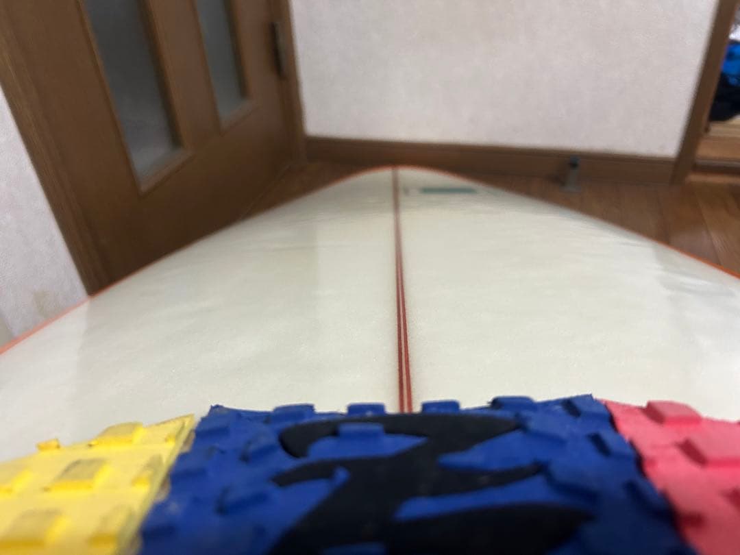 送料込み！CANVAS SURFBOARDS(キャンバス　サーフボード)5.4