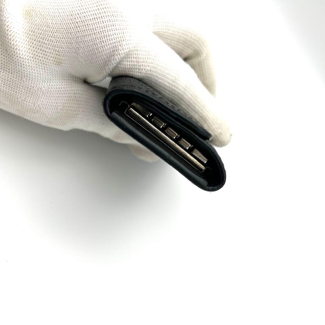 LOUIS VUITTON ヴィトン マヒナ 4連キーケース パンチング レザー