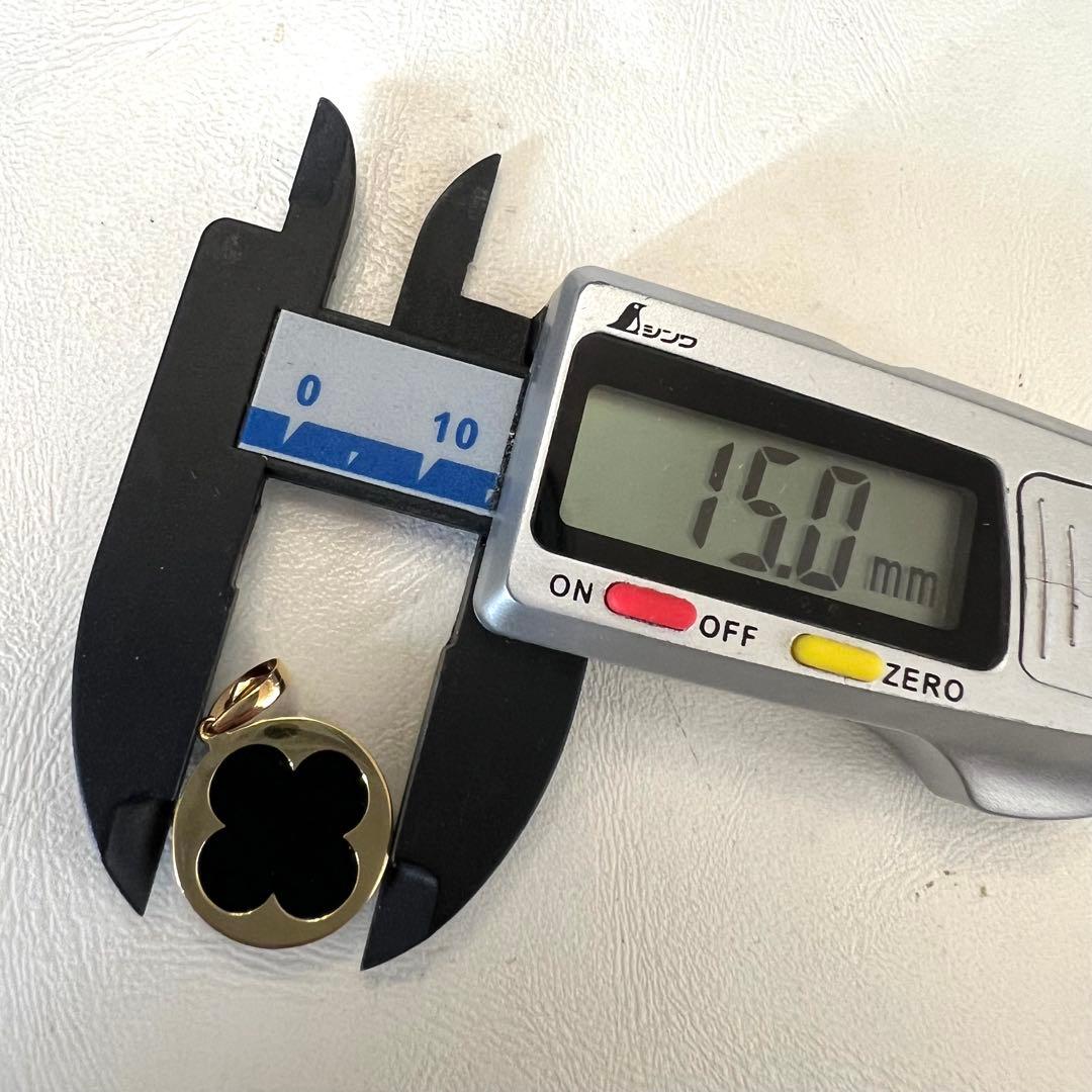 美品 K18 オニキス 18金 ペンダントヘッド 1.9g SN1884