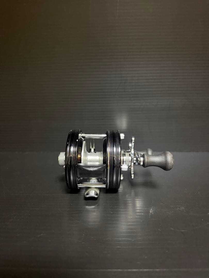 ABU 4600c ブラック