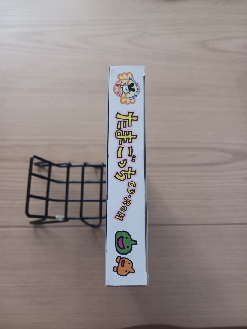 希少　レトロ Windows95 たまごっち CD-ROM シール付 PCゲーム