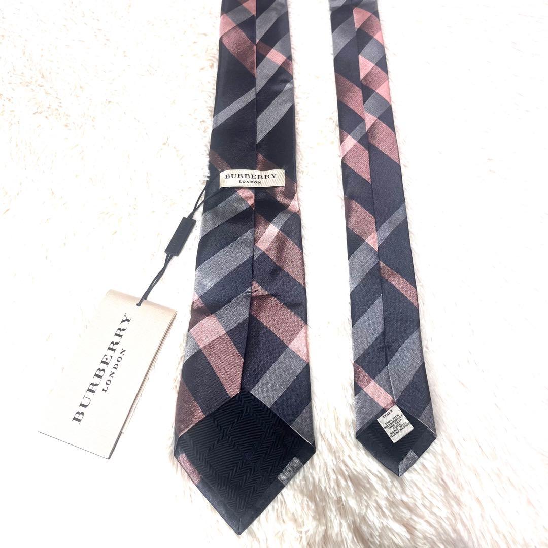 新品タグ付き☆バーバリーロンドンシルク100%ネクタイチェック