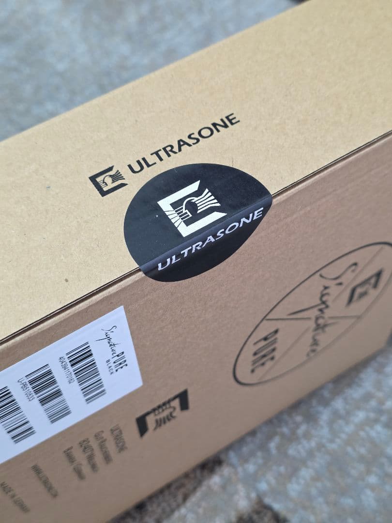 【新品未開封】ULTRASONE Signature Pure Black