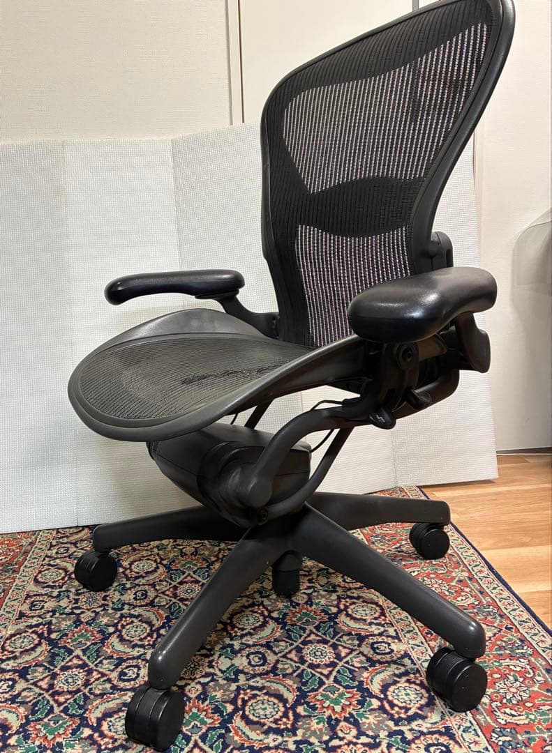 [みなまるカメラマン] ハーマンミラー アーロンチェア