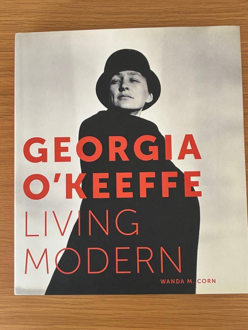 ジョージア・オキーフ Living Modern