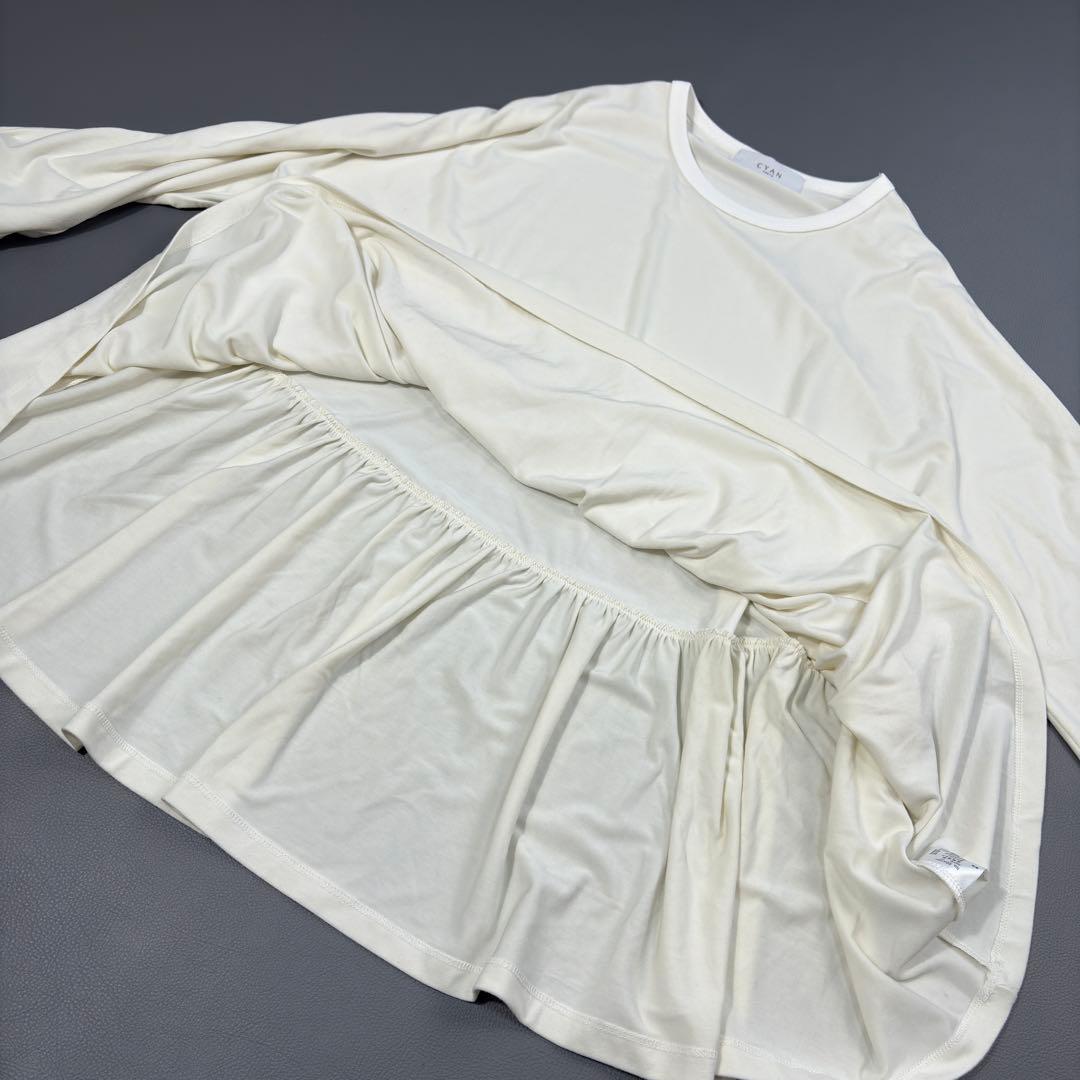 【25AW 】CYAN tokyo ラウンドギャザーウォームドルマンTOPS 白