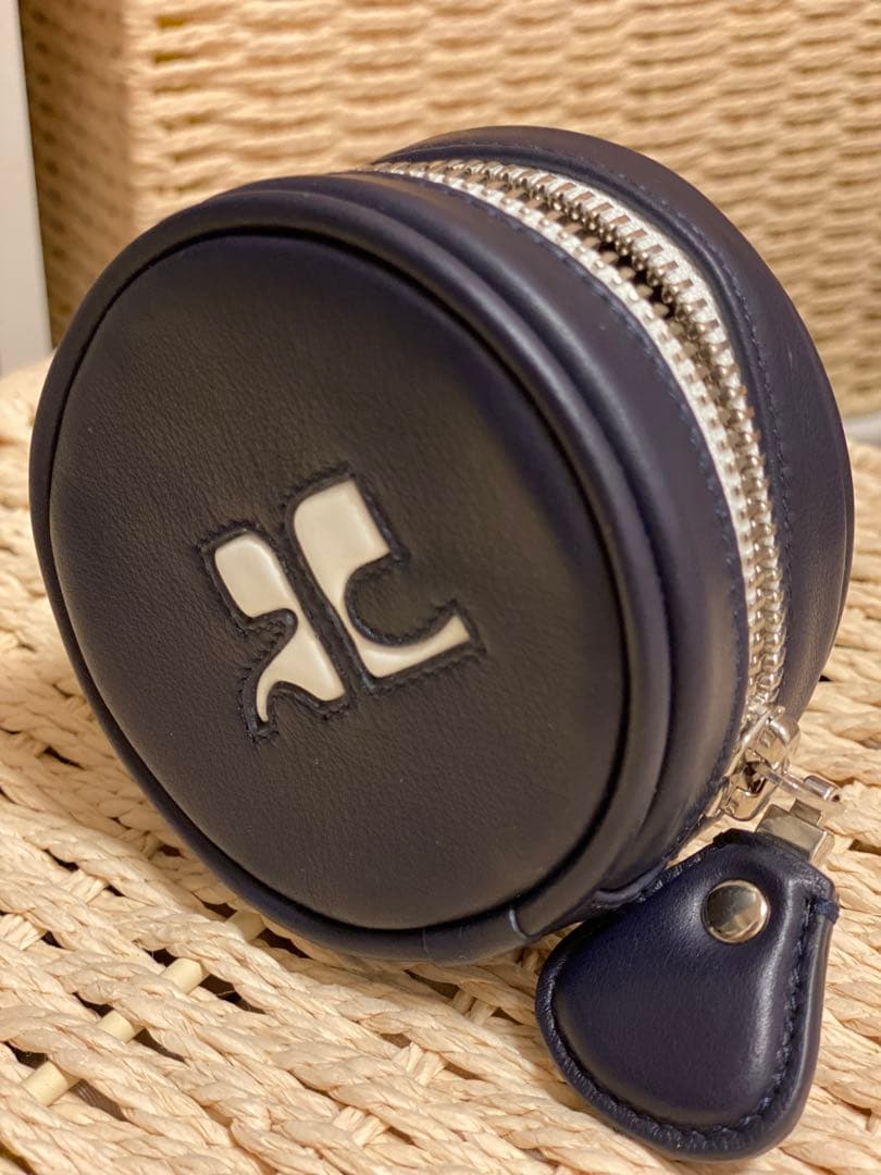 【新品】courrègesロゴミニポーチ