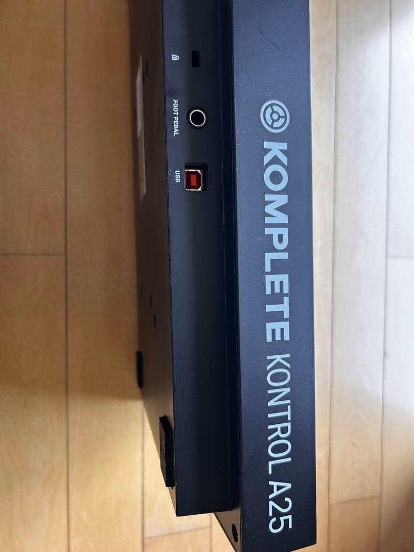 A*u様 KOMPLETE KONTROL A25 MIDIコントローラー