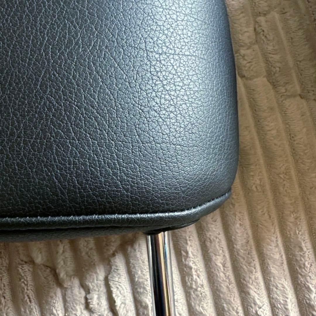 アルファード・ヴェルファイア s.z.x ヘッドレスト ブラックレザー