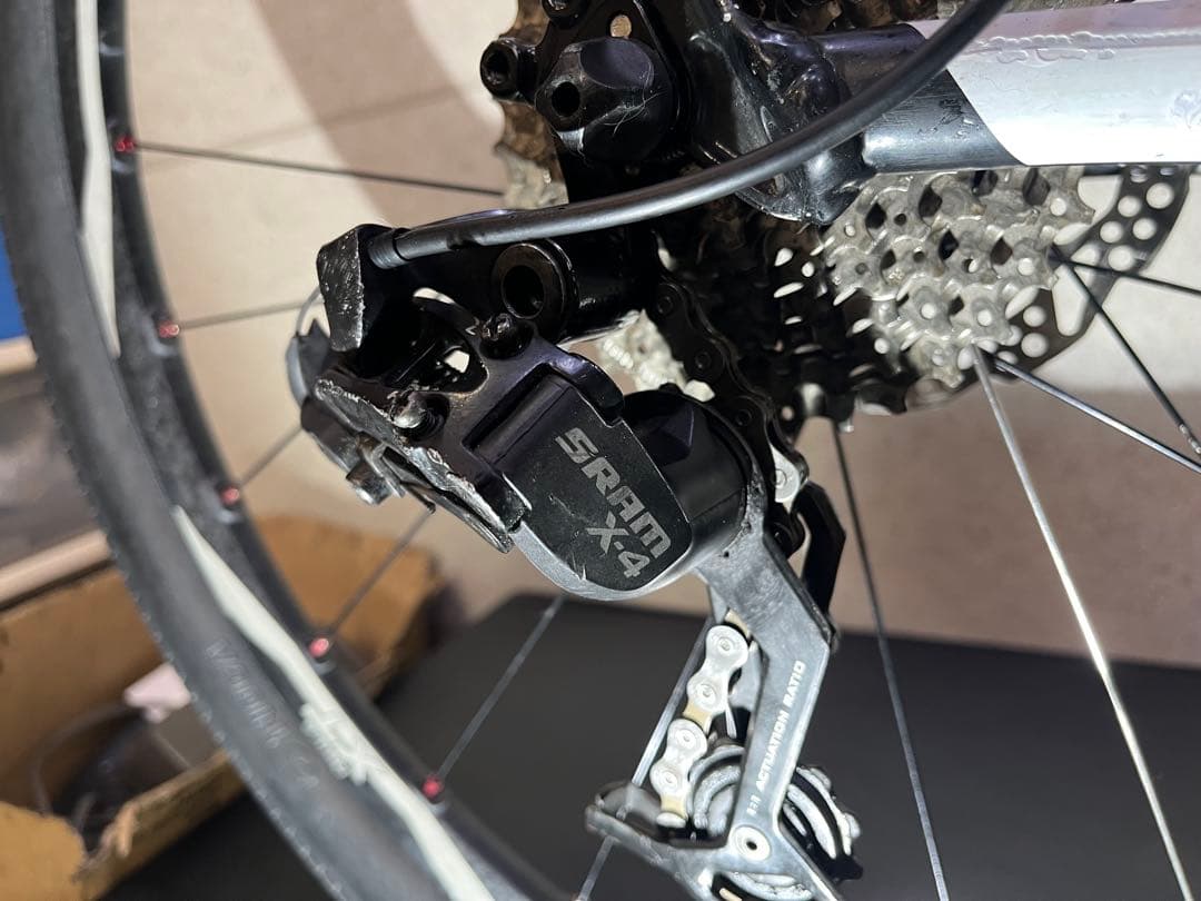 TREK TRT 6SERIES 6000 シマノDEORE XT 油圧ディスク