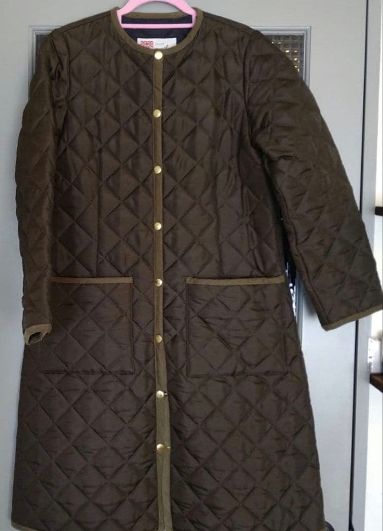 別注　ARKLEY ノーカラーロングキルティング…36