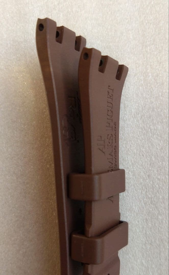 オーデマ・ピゲ ロイヤルオーク 純正ベルト (ラバー／ブラウン)