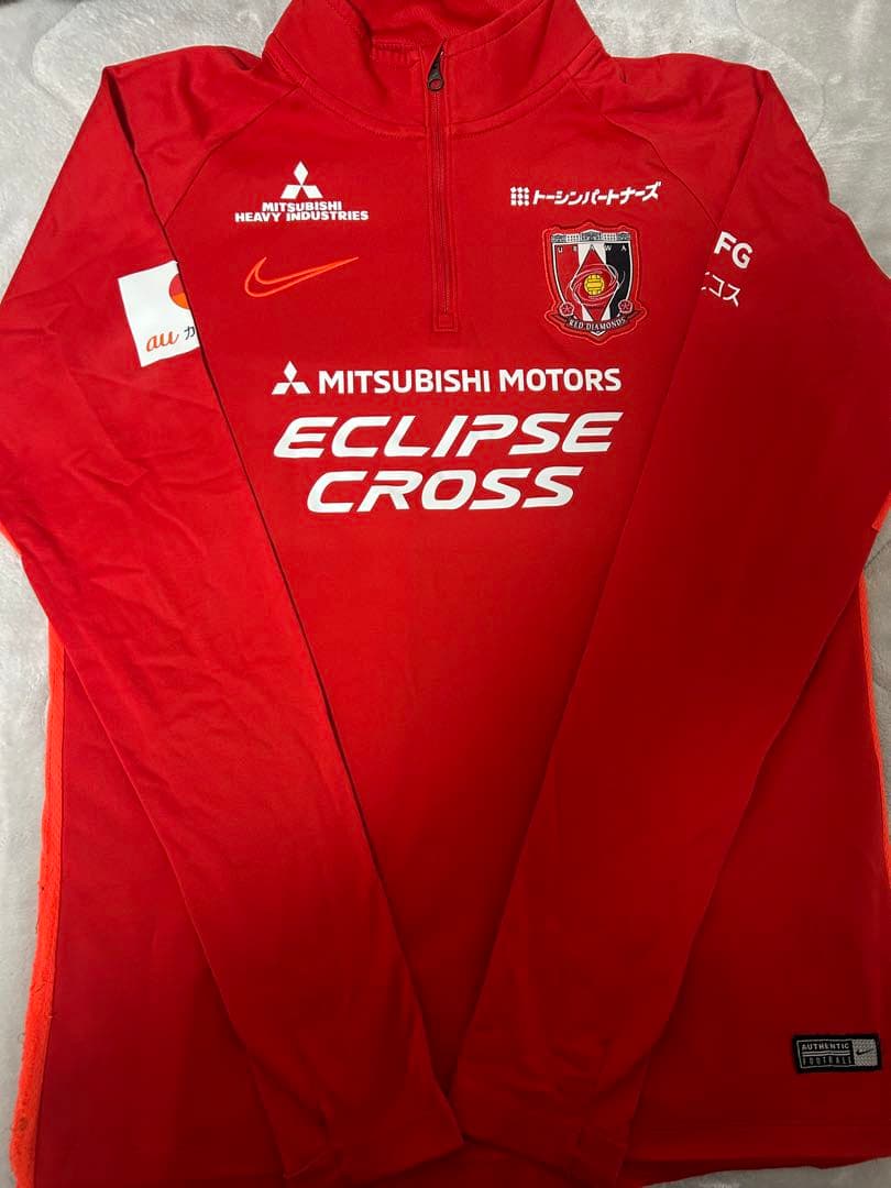 浦和レッズ支給品ウェア　とも