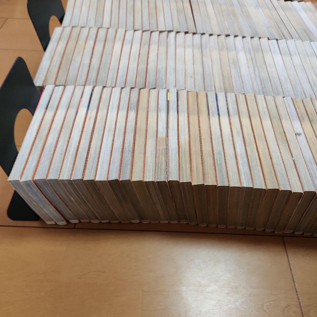 名探偵コナン　１０６巻セット　全巻　おまけ付き　合計　１１４冊