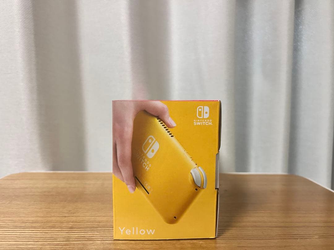 Nintendo Switch lite 本体 イエロー スイッチライト