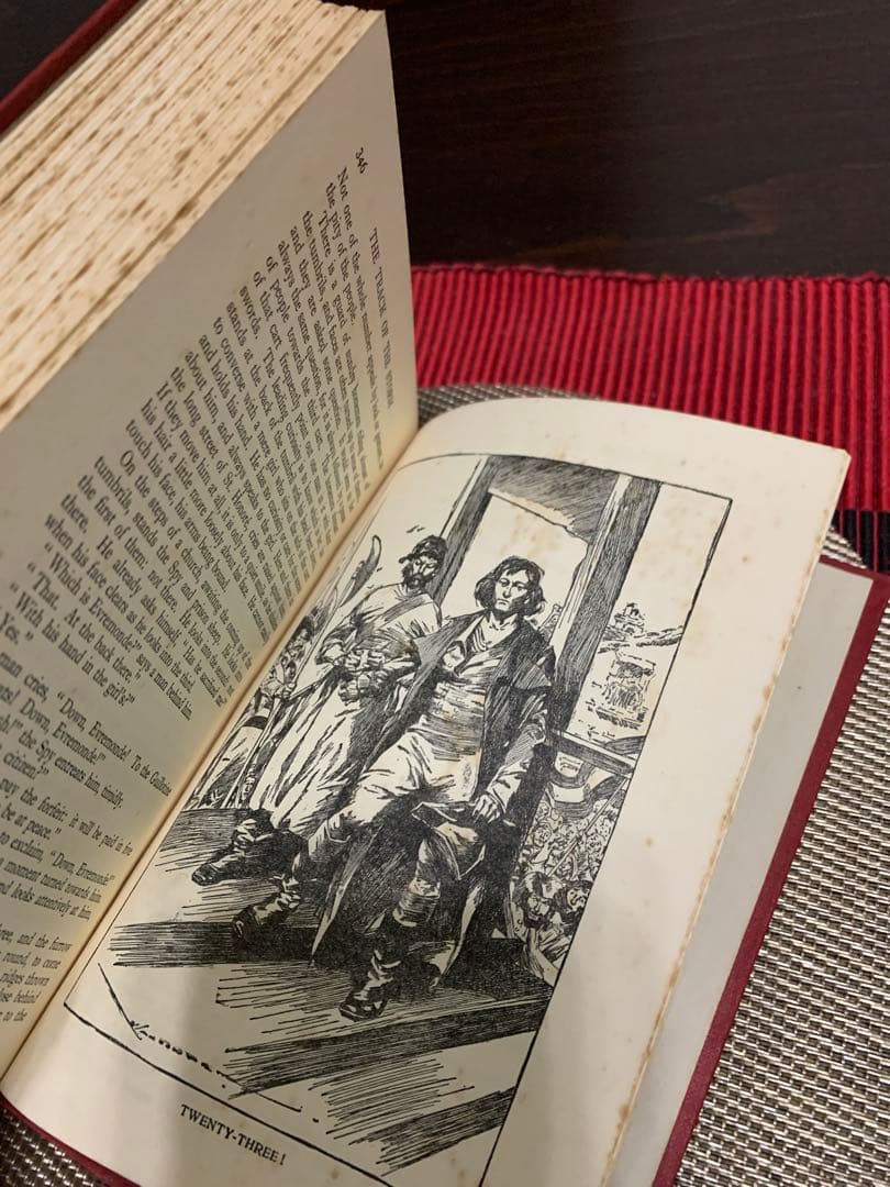 希少　A Tale of Two Cities - Dickens