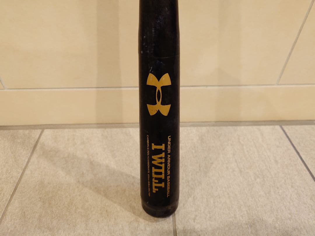 【希少品】アンダーアーマー I WILL 軟式 バット カーボン アイウィル